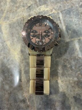Michael Kors Rose Gold Dial Chronograph Watch with Cream Bracelet